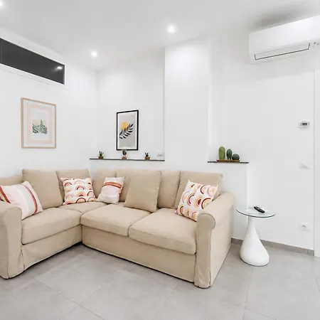Apartmán Hostdomus - Fior Di Mare - Alloggi Con Parcheggio Privato Marina dʼAndora